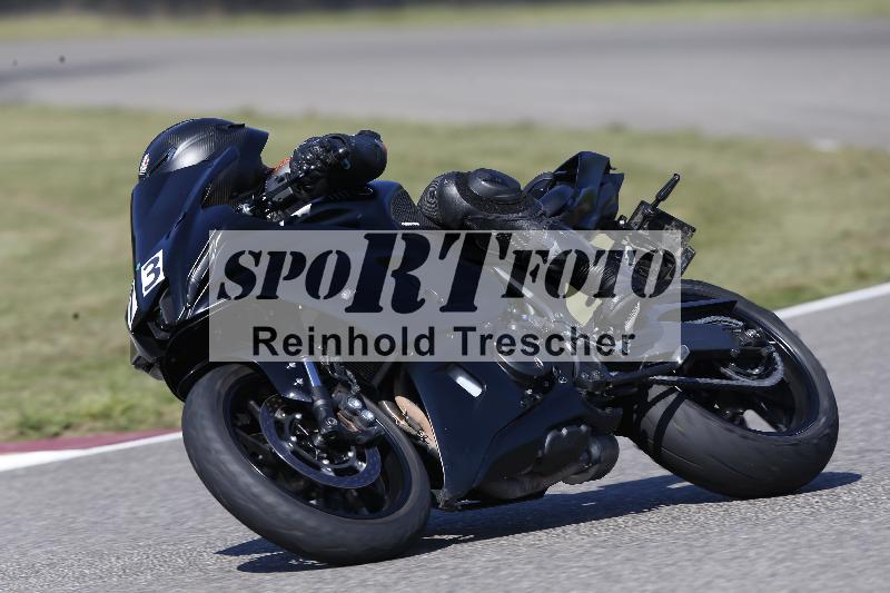 /Archiv-2025/49 26.08.2025 Cornu Master School ADR/gruen-vert/73